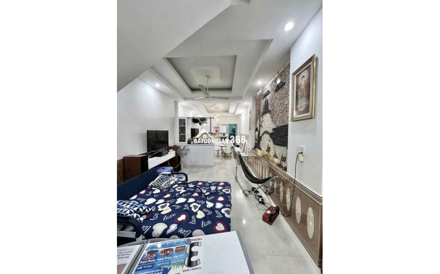 NHÀ MỚI 4 TẦNG QUANG TRUNG GV - GẦN THỐNG NHẤT - HẺM 5M Ô TÔ VÔ NHÀ - 79M² - Chỉ  7.X Tỷ